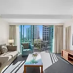 Crown Tower Spacious 1 Bedroom Apartment